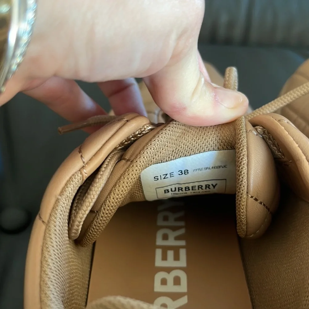 Burberry classic quilted leather sneakers - Picture 9 of 11